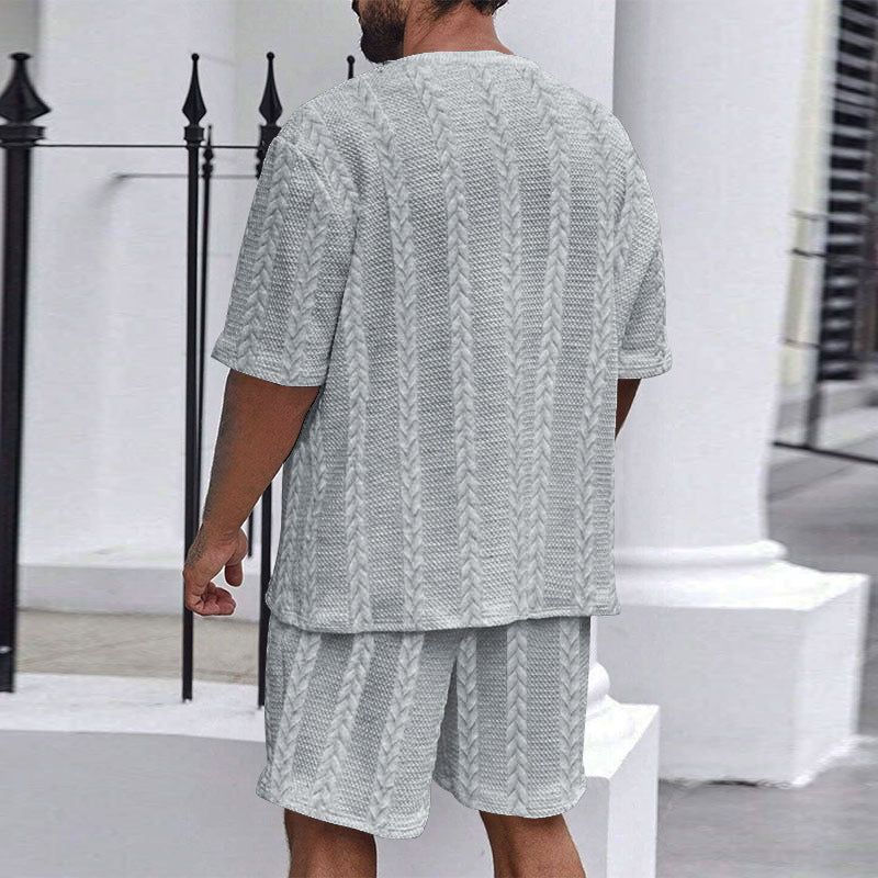 Men’s Two-Piece Outfit with Patterned T-Shirt and Relaxed Fit Shorts 31