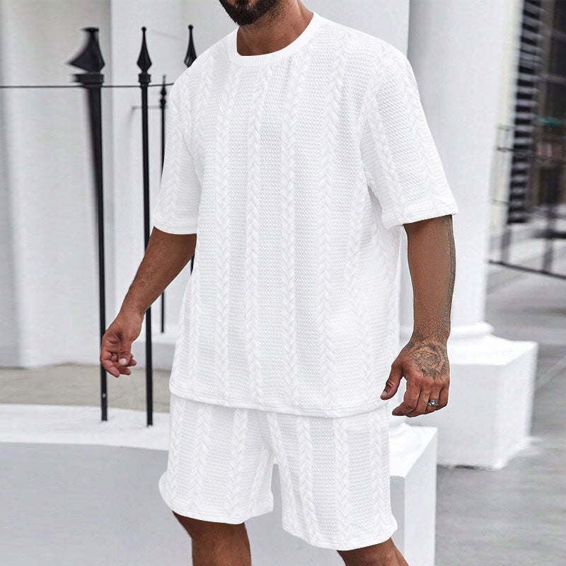 Men’s Two-Piece Outfit with Patterned T-Shirt and Relaxed Fit Shorts 7