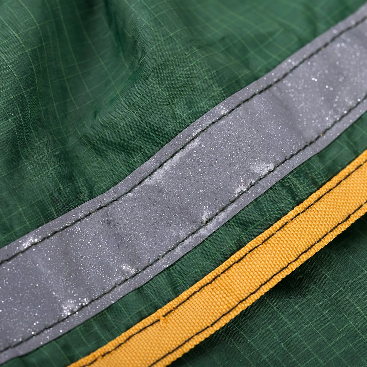 British-Style Raincoat with Reflective Bar for Dogs