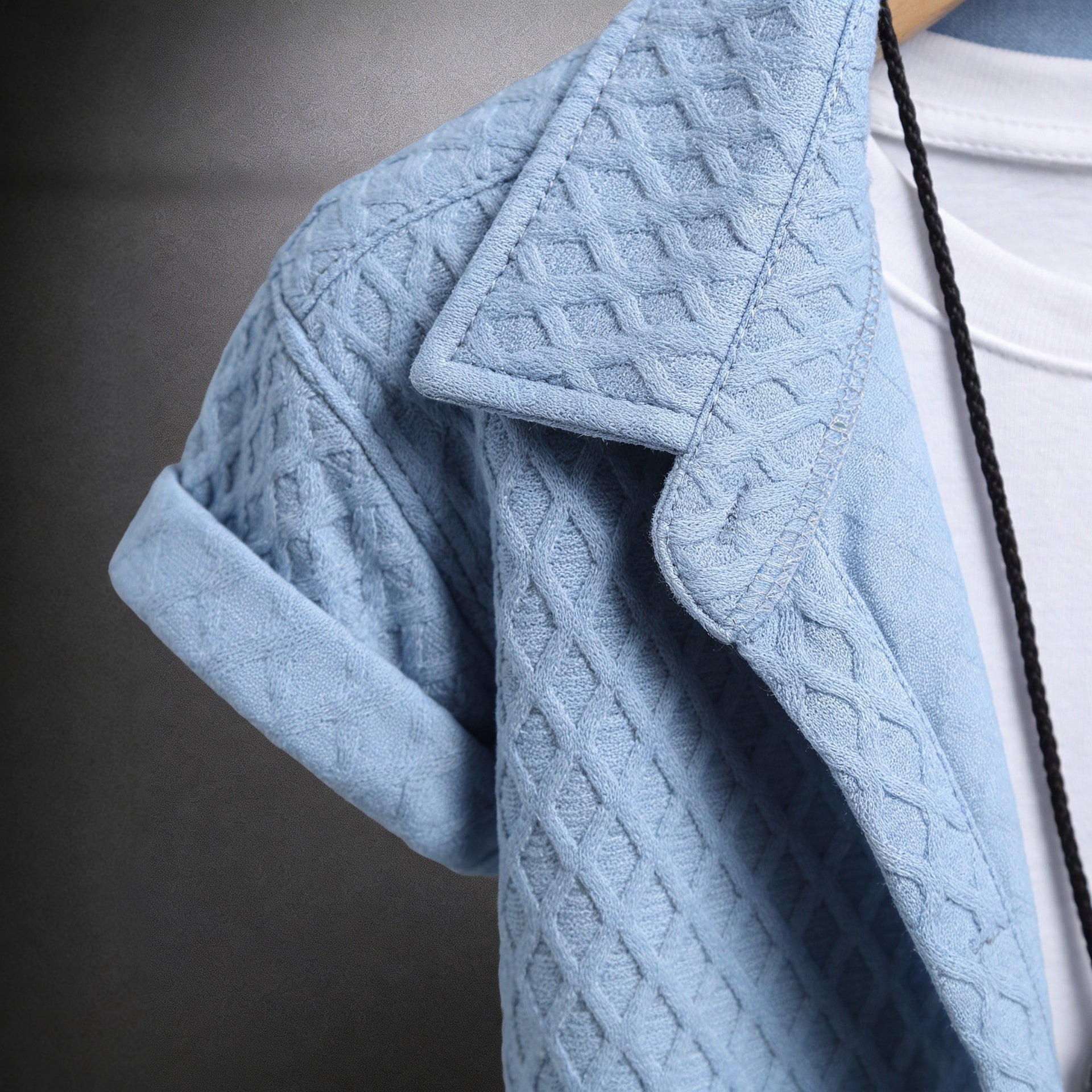 Men’s Textured Short Sleeve Button-Up Shirt with Drawstring Shorts Set in Light Blue 4