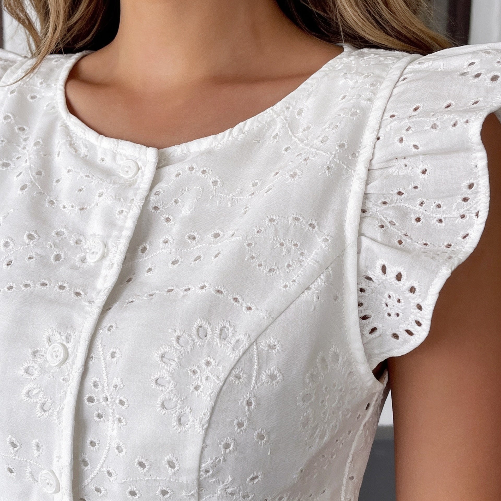 Women’s Sleeveless Eyelet Vest and Tailored Shorts Two Piece Set